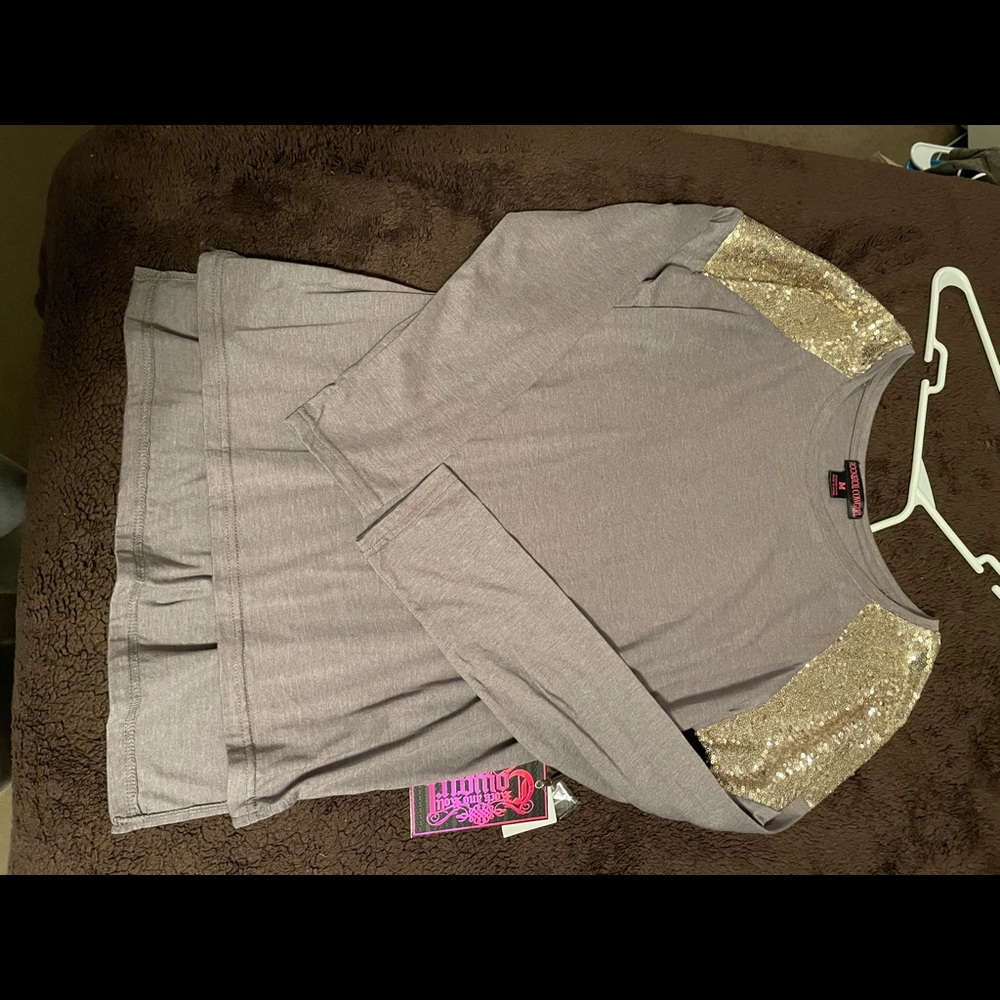 Long sleeve blouse